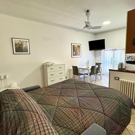 Апартаменты House Gaudio 38 Санремо Экстерьер фото