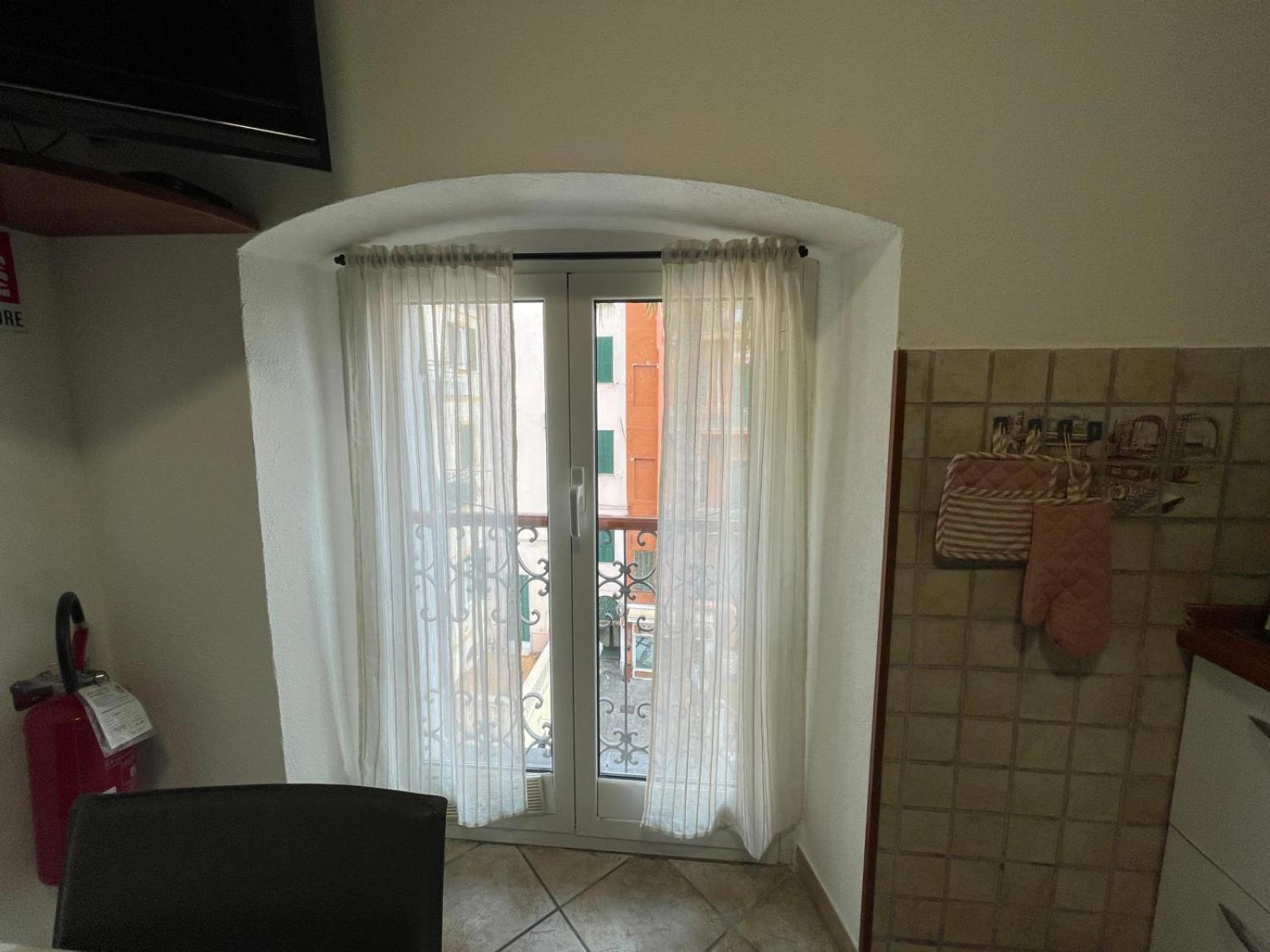 Апартаменты House Gaudio 38 Санремо Экстерьер фото